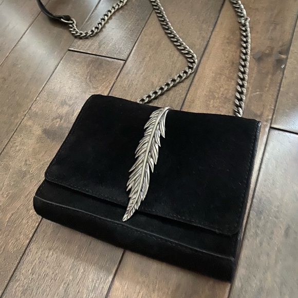 Zara Metallic Detail Leather Crossbody Bag. Black colour. - Picture 4 of 14